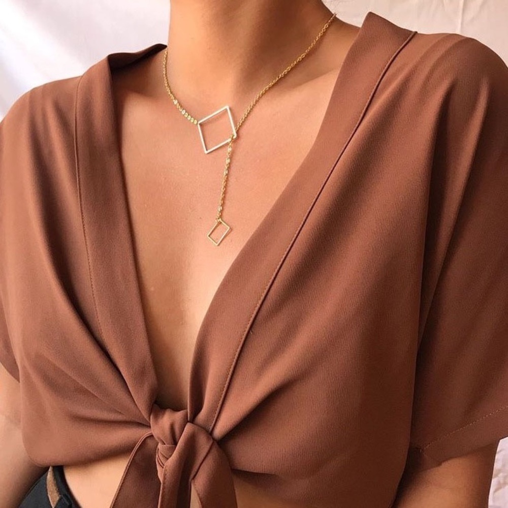 *DREAMA* Gold Square Fashion Pull-Through Necklace